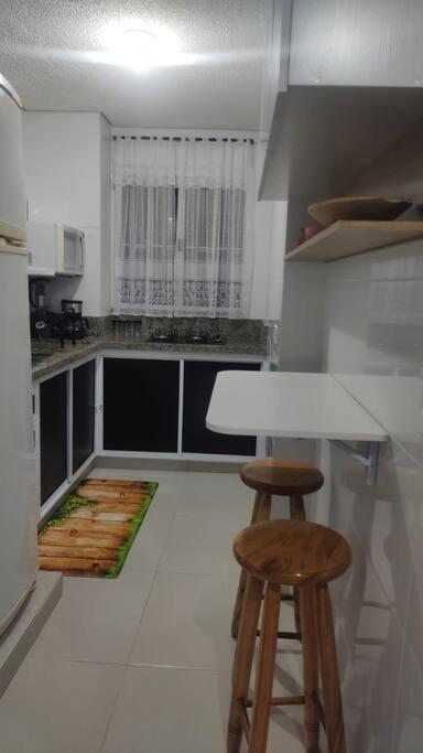Em Maranduba Apartamento *