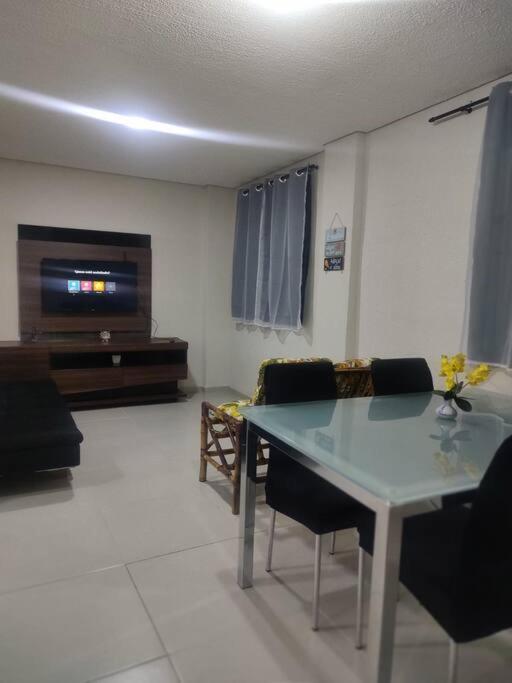 Em Maranduba Apartamento Ubatuba